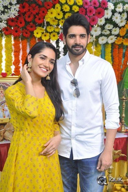 Chi-La-Sow-Movie-Opening